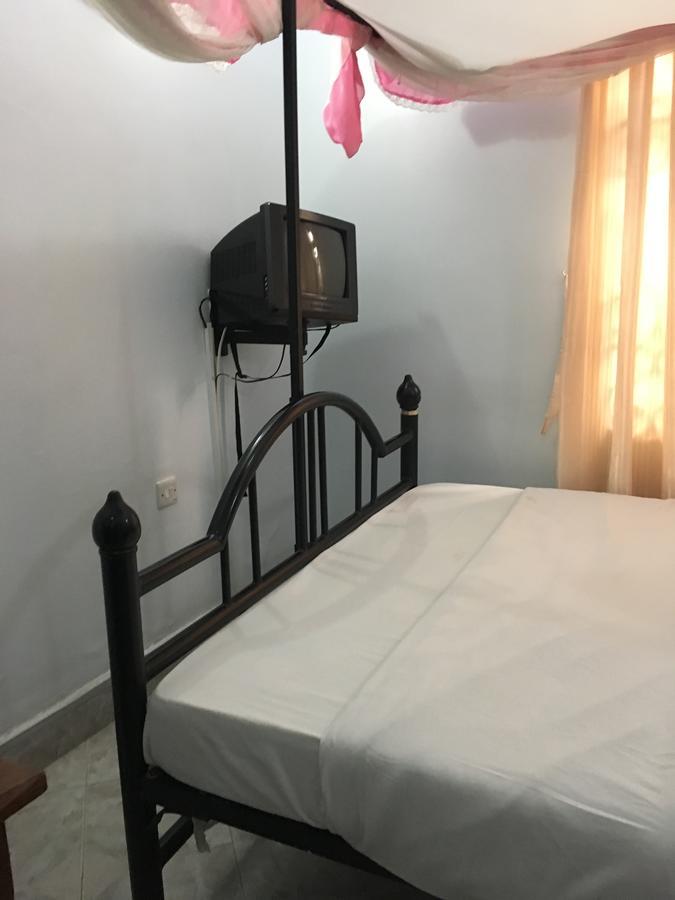 Kutetere Motel อารูชา ภายนอก รูปภาพ