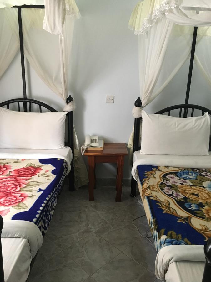 Kutetere Motel อารูชา ภายนอก รูปภาพ