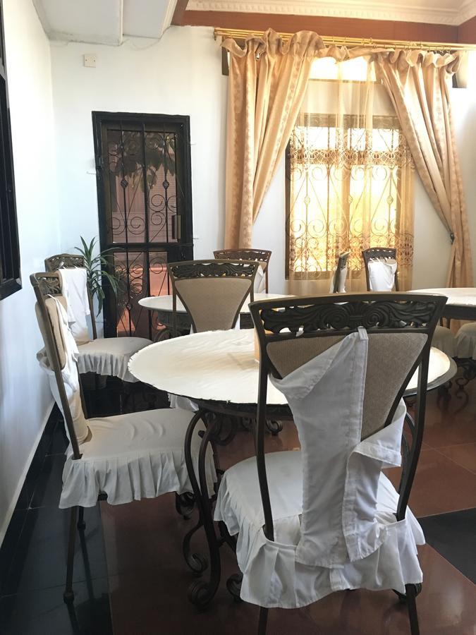 Kutetere Motel อารูชา ภายนอก รูปภาพ