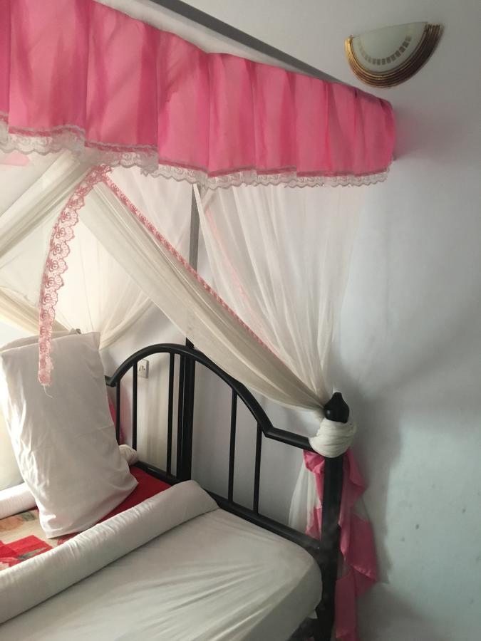 Kutetere Motel อารูชา ภายนอก รูปภาพ